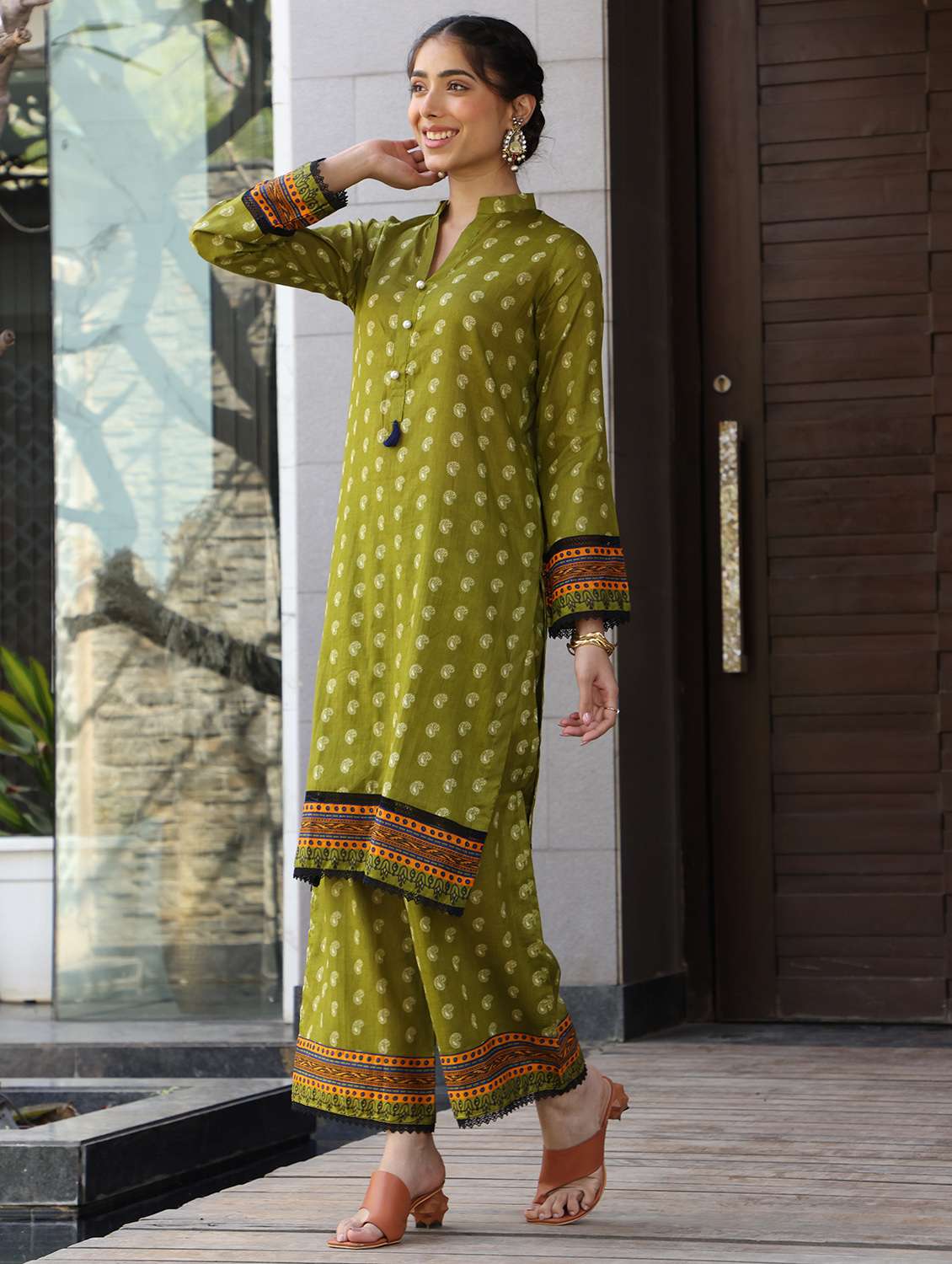 women paisley printed long sleeve kurta palazzo set - 21978016 -  Standard Image - 1