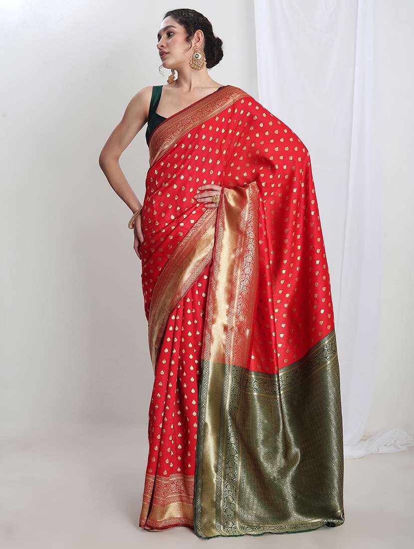 women self design banarasi saree with blouse