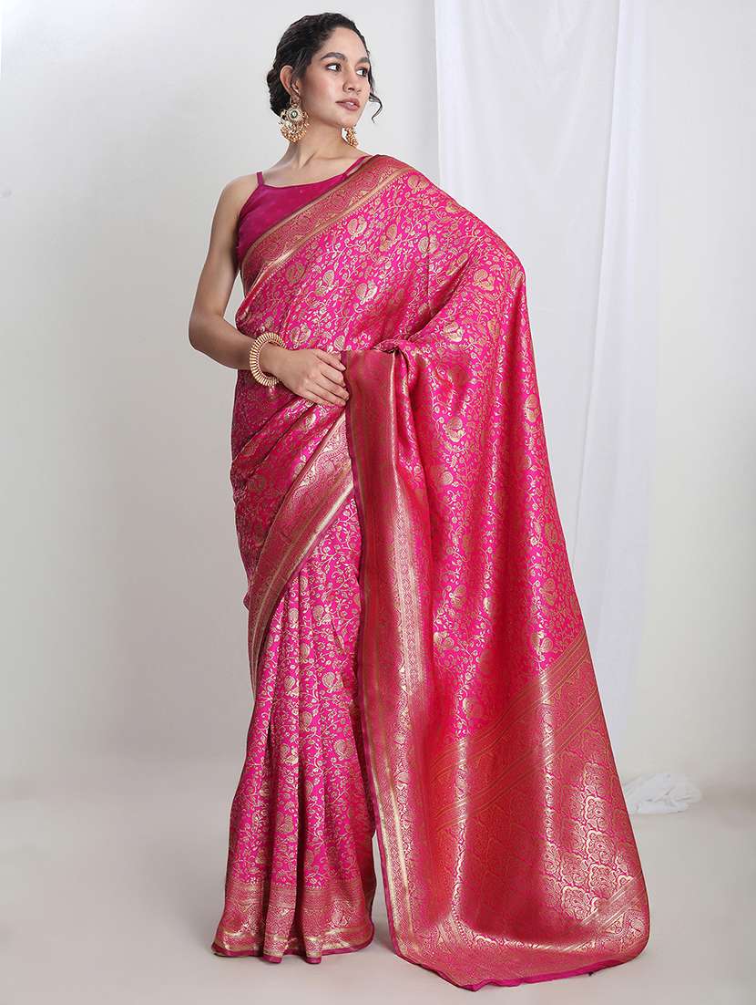 women self design banarasi saree with blouse