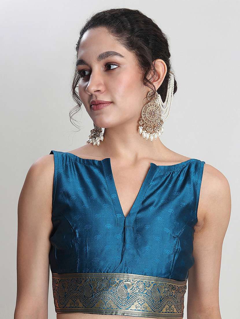 women self design banarasi saree with blouse - 21978397 -  Standard Image - 4