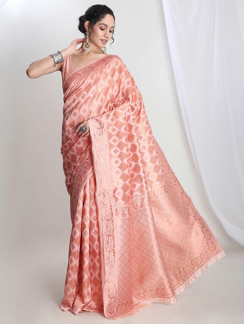 women self design banarasi saree with blouse