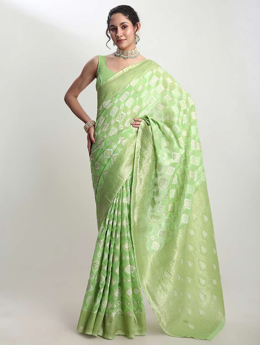 women self design banarasi saree with blouse - 21978432 - Standard Image - 1