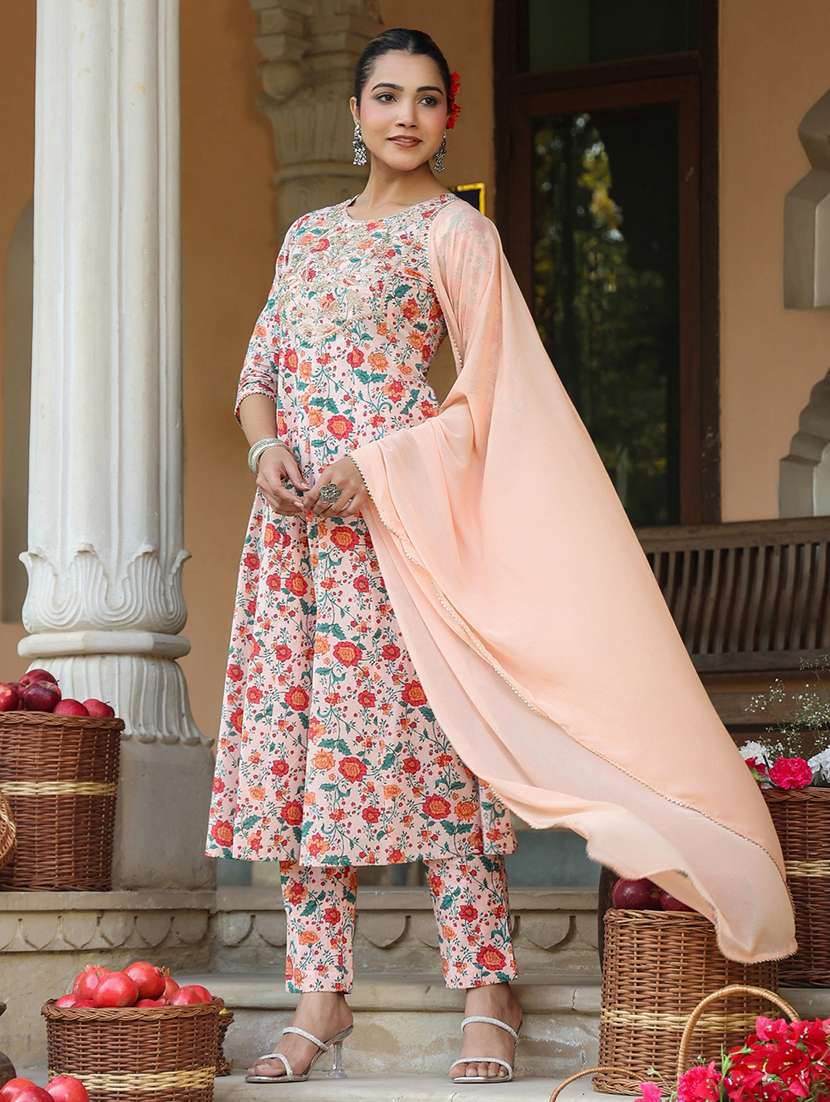 women floral three quarter sleeve kurta pant with dupatta set - 21978451 -  Standard Image - 1