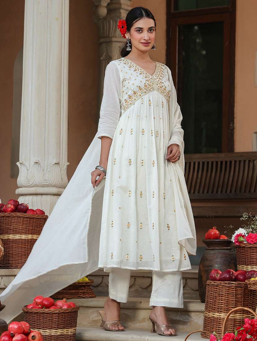women embroidered three quarter sleeve kurta pant with dupatta set - 21978458 -  Standard Image - 1