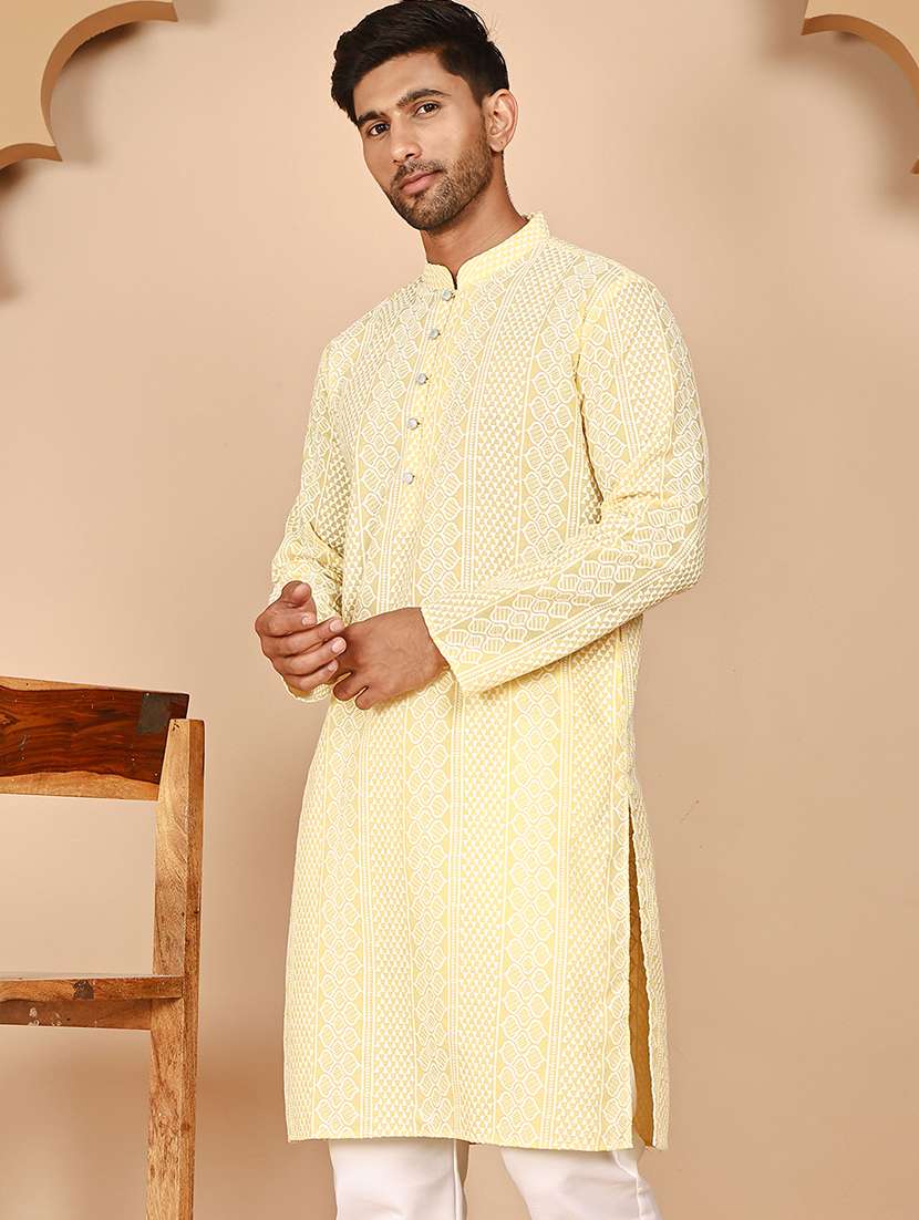 men embroidered mandarin neck long kurta - 21978483 - Standard Image - 4