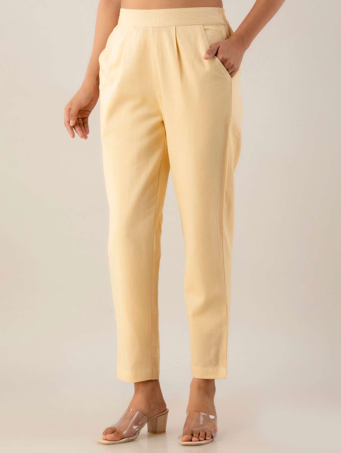 women solid mid rise cigarette pants