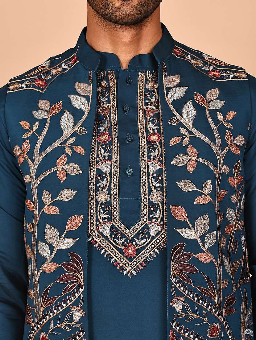 men mandarin neck kurta pyjama with jacket ethnic wear set - 21978577 -  Standard Image - 4