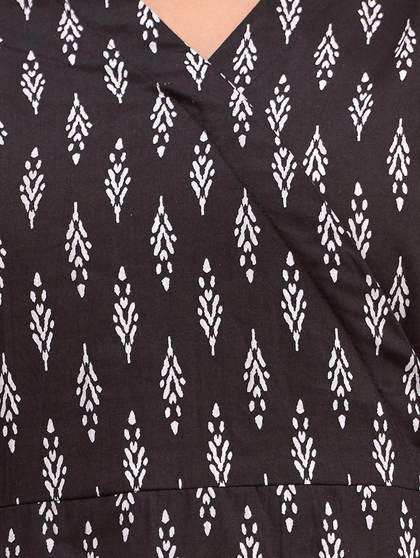 women printed three quarter sleeve angrakha kurti - 21978632 - Standard Image - 4