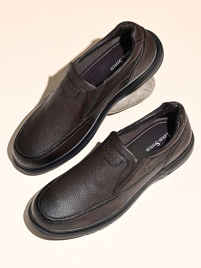 men solid slip on formal shoes - 21979015 - Standard Image - 1