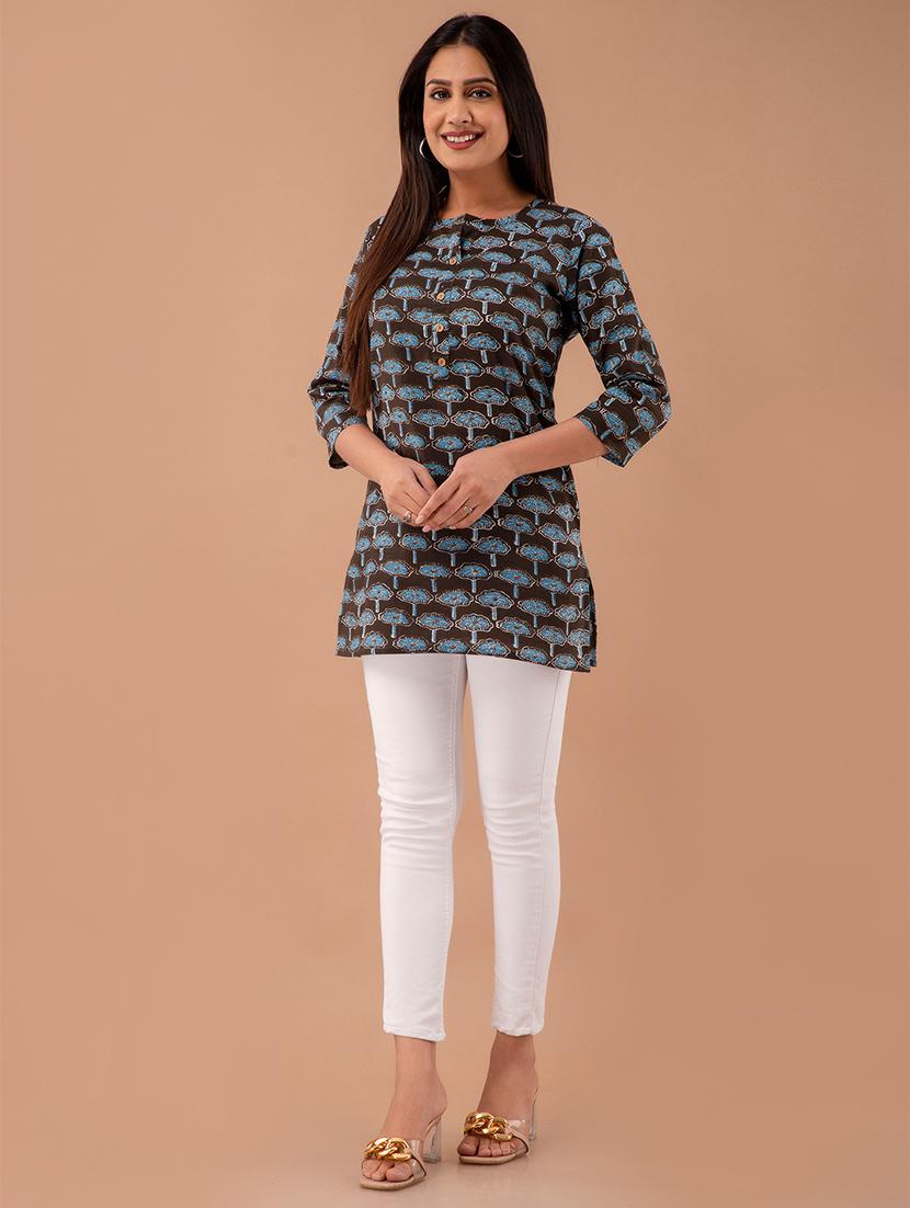 women printed three quarter sleeve straight kurti - 21979042 - Standard Image - 4