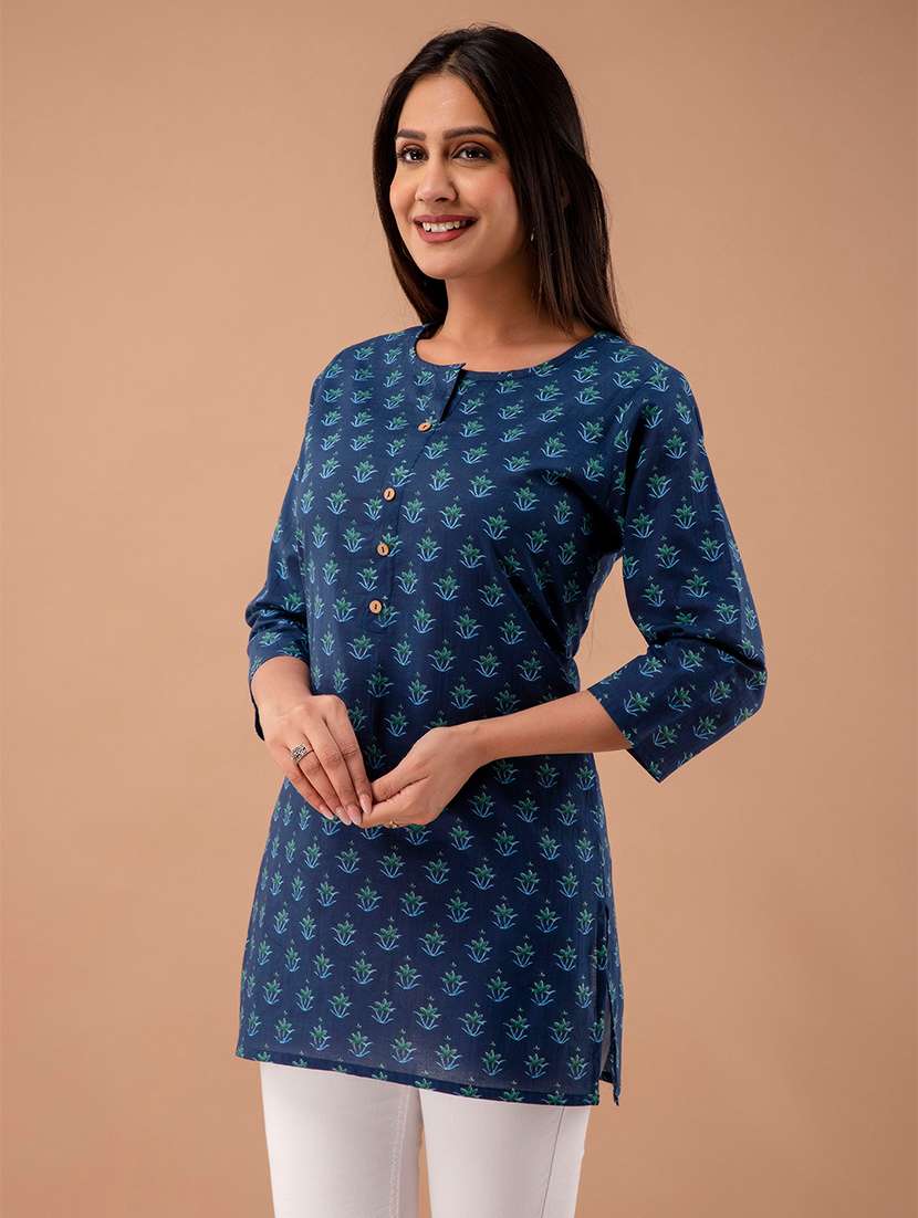 women printed three quarter sleeve straight kurti - 21979043 - Standard Image - 1