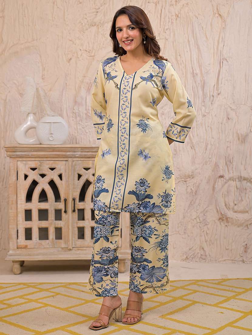 women floral three quarter sleeve ethnic co-ord set - 21979257 - Zoom Image - 0
