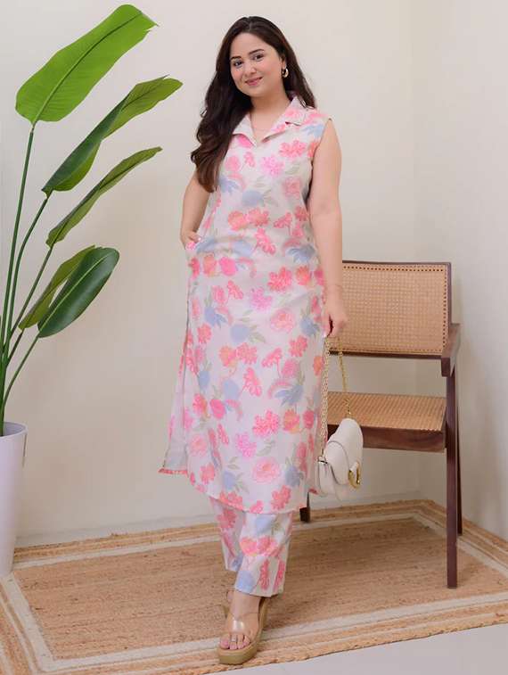 women floral printed sleeveless kurta pant set - 21979265 -  Standard Image - 1