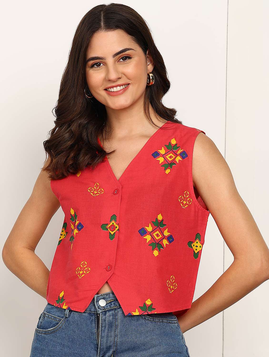women printed sleeveless waistcoat top - 21979268 -  Standard Image - 1