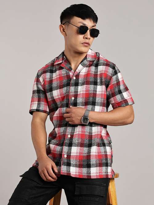 men checkered short sleeve loose fit casual shirt - 21979304 -  Standard Image - 0