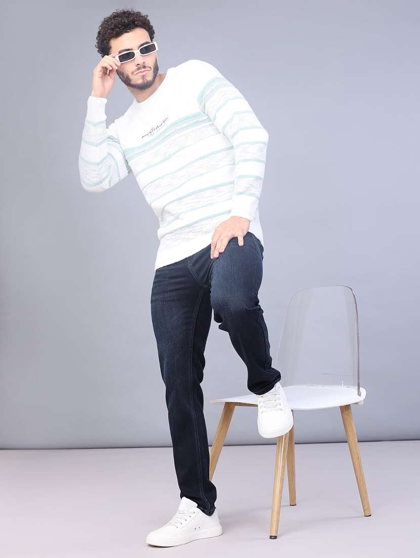 men sself design long sleeve regular fit pullover  - 21979447 -  Standard Image - 4