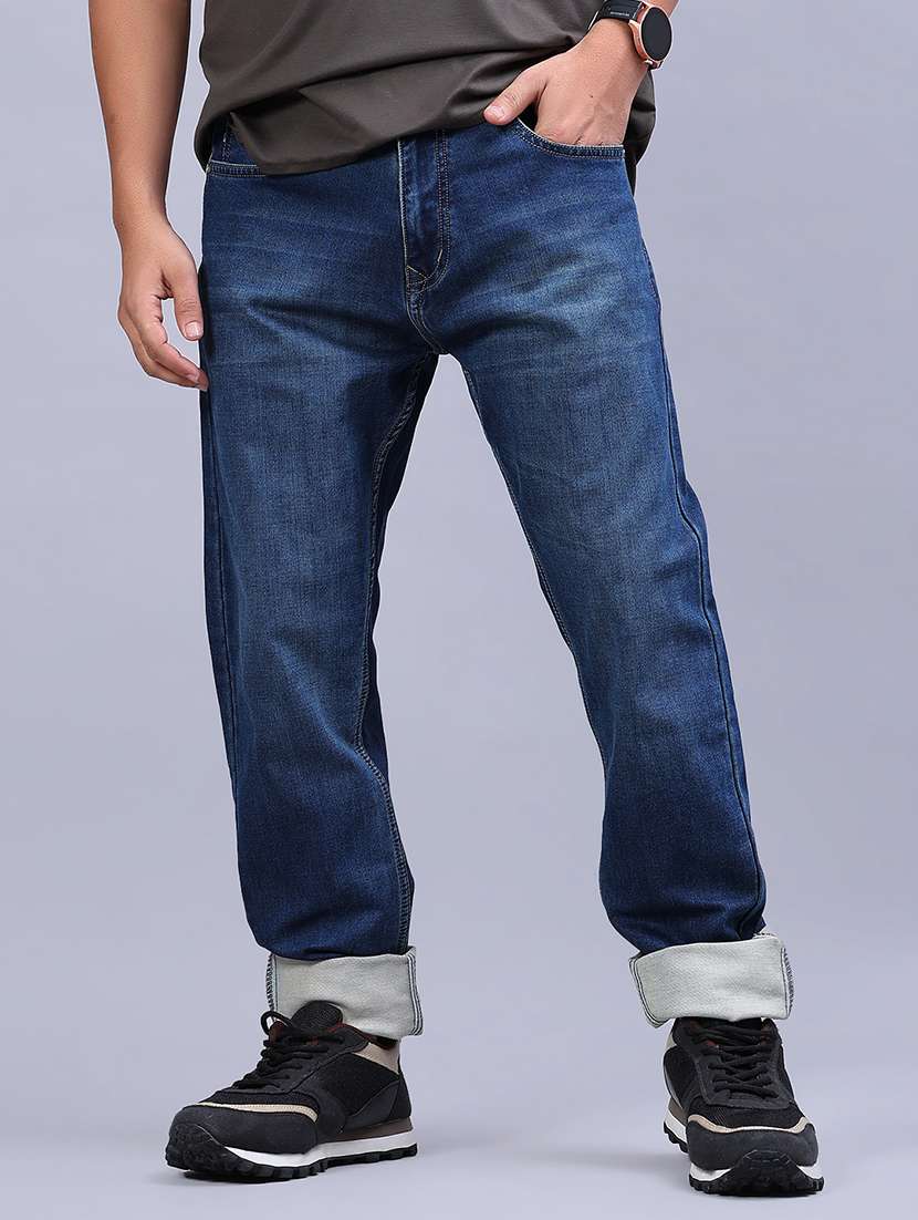 men solid mid rise tapered fit jeans