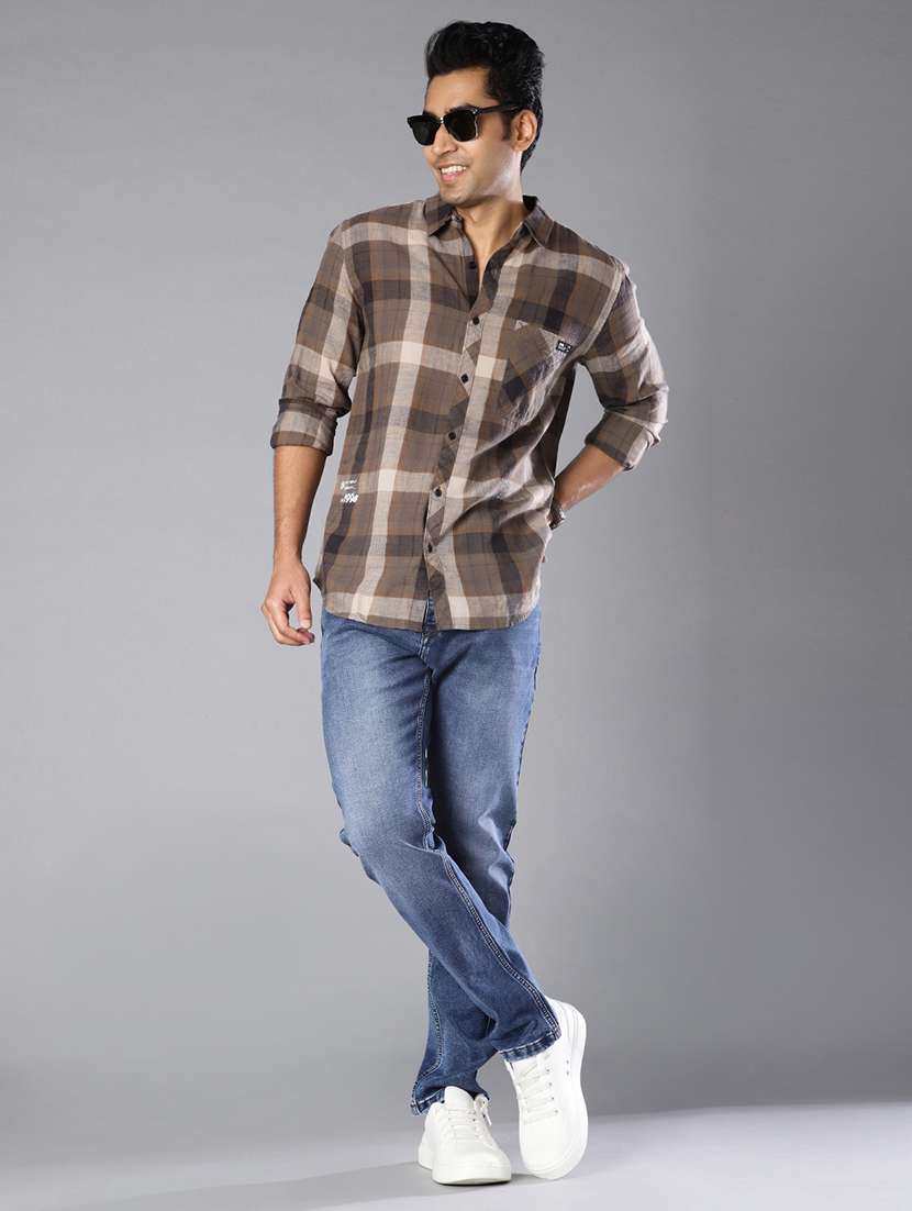 men washed mid rise full length tapered jeans - 21979495 -  Standard Image - 4