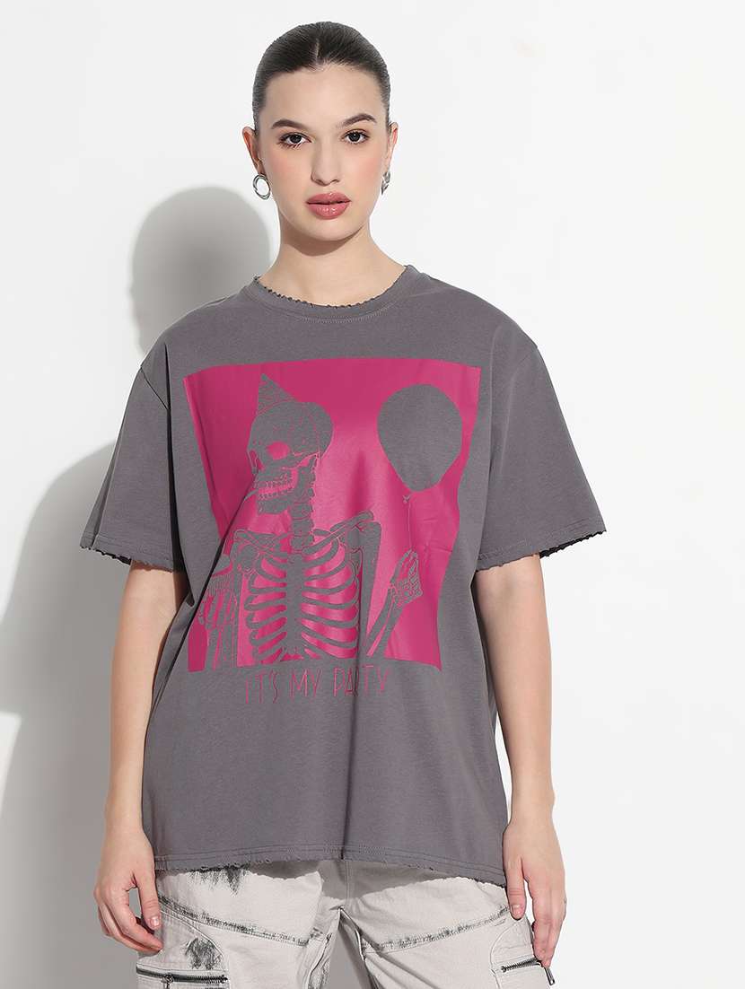 women printed short sleeve oversized t-shirt - 21979760 -  Standard Image - 1