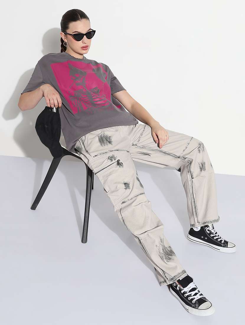 women printed short sleeve oversized t-shirt - 21979760 -  Standard Image - 4