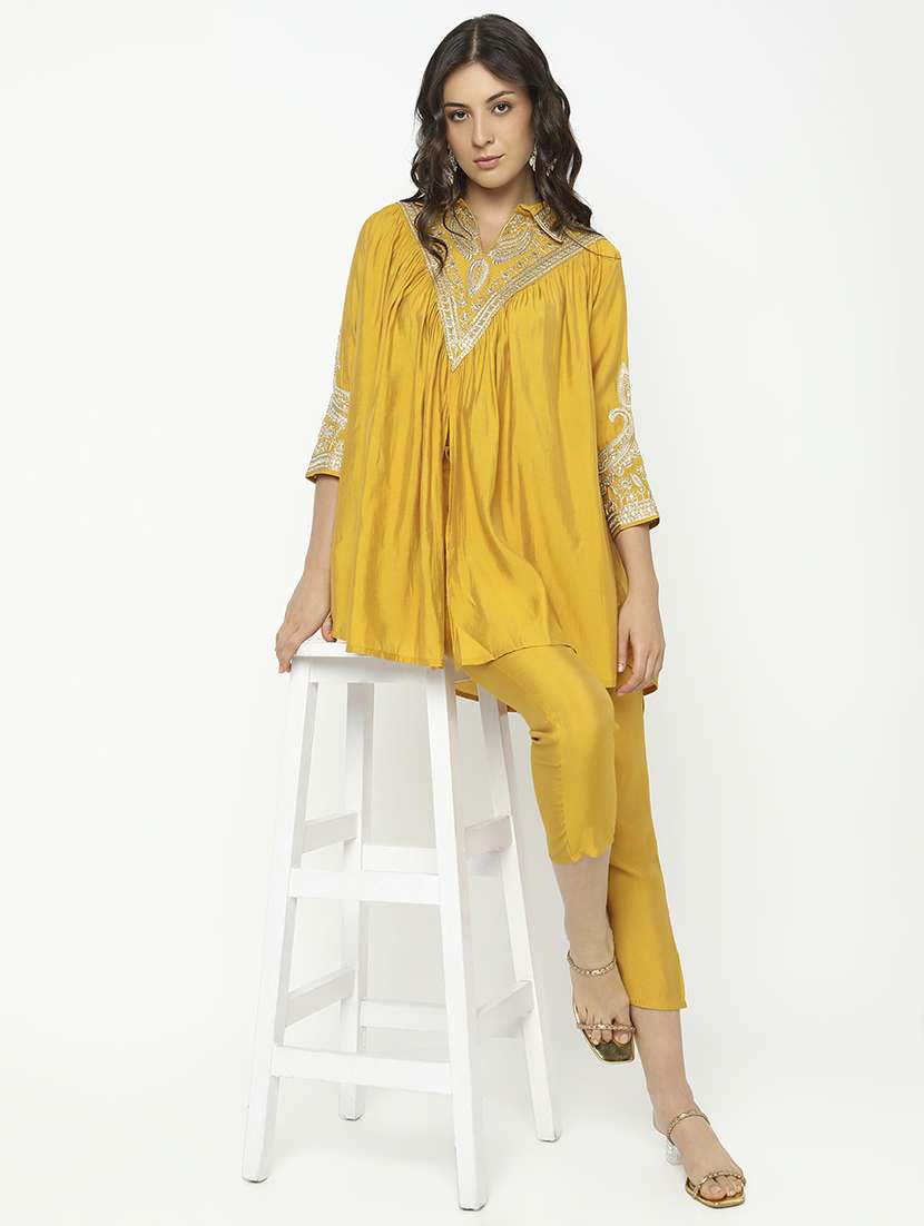 women solid with work three quarter sleeve ethnic co-ord set - 21979781 - Standard Image - 4