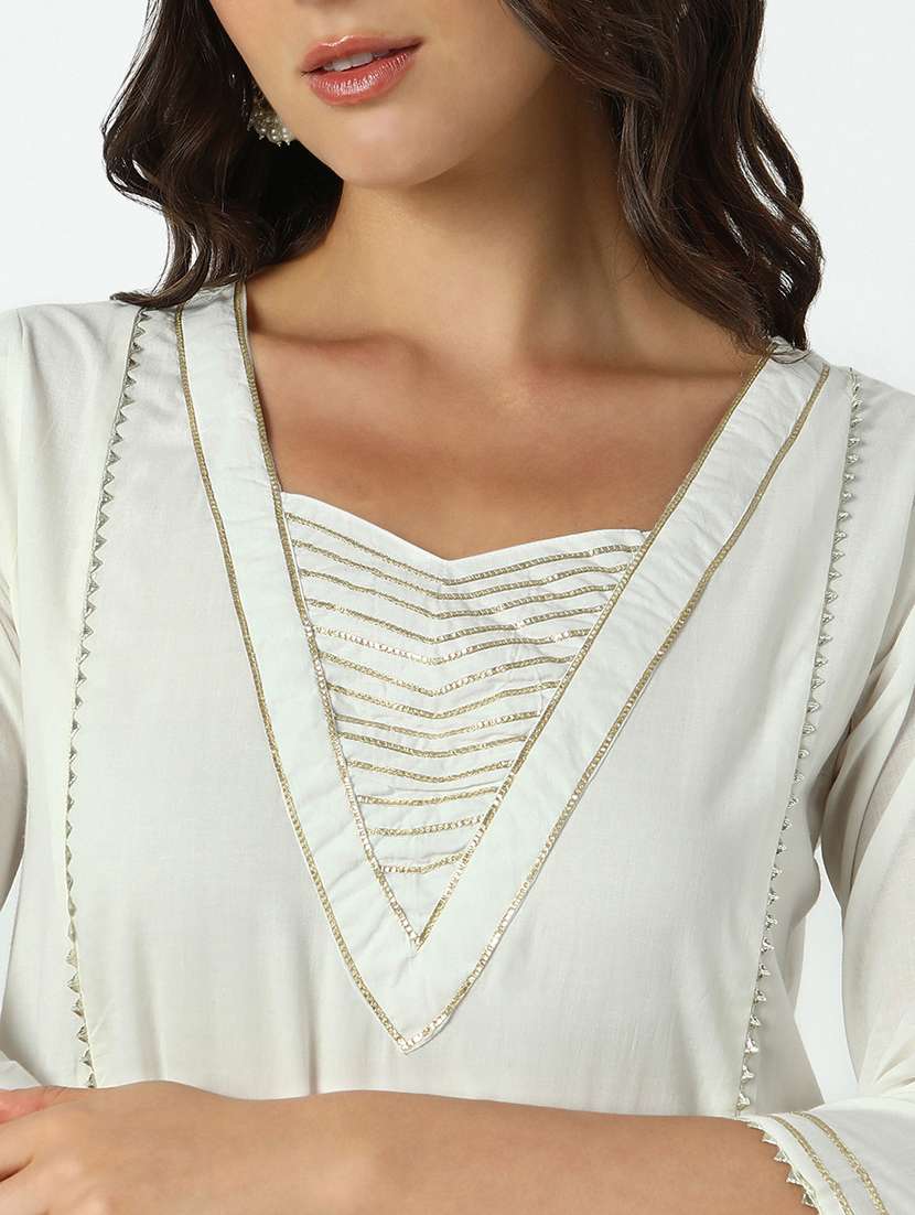 women three quarter sleeve kurta palazzo with dupatta set - 21979784 -  Standard Image - 4