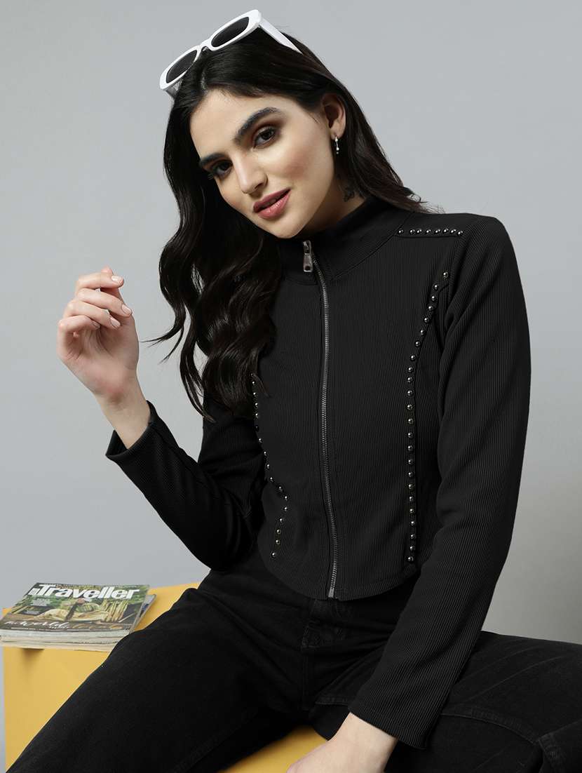 women black solid long sleeve zipper top