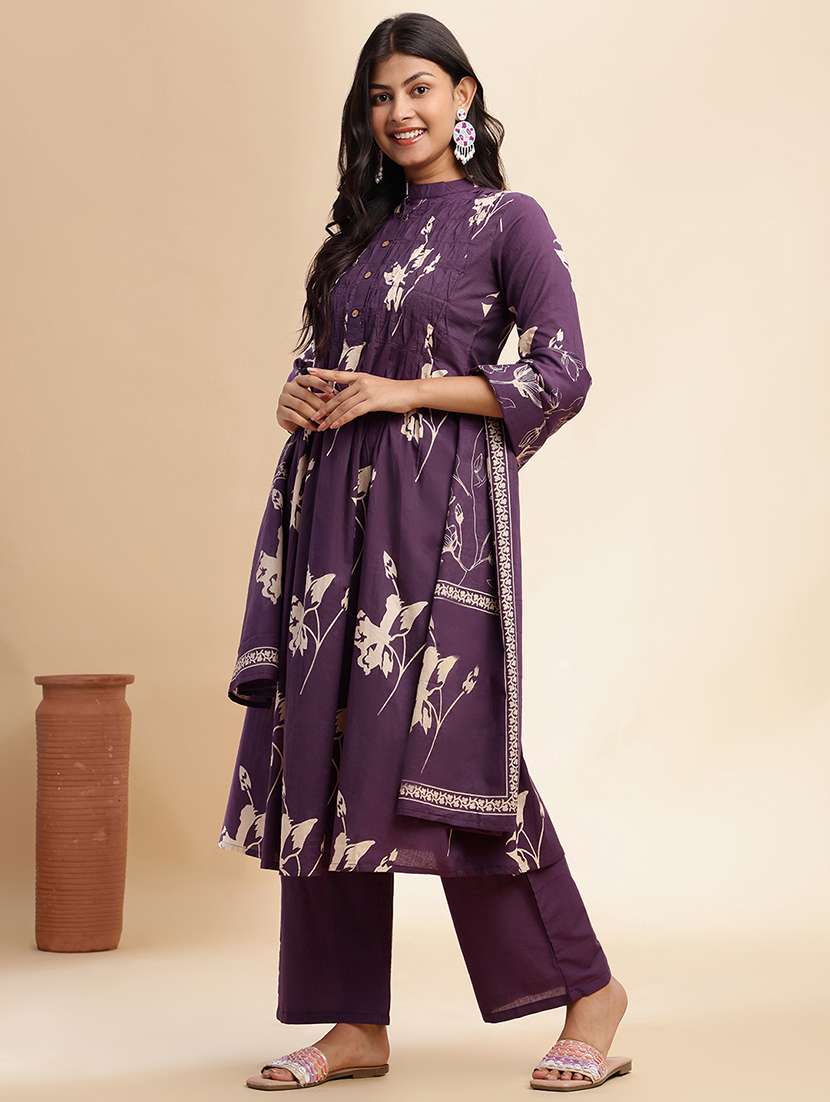 women three quarter sleeve kurta palazzo with dupatta set - 21980042 -  Standard Image - 1