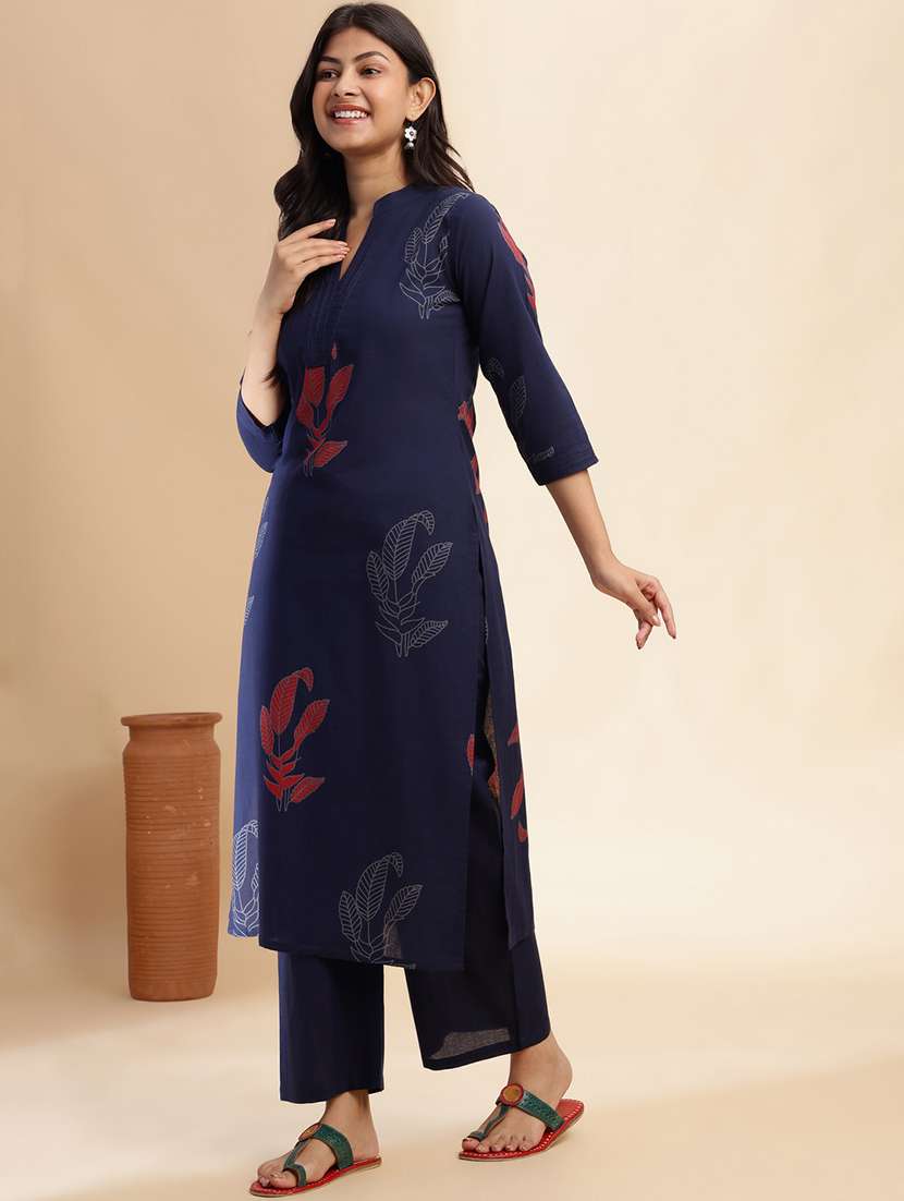 women printed three quarter sleeve kurta palazzo set - 21980043 -  Standard Image - 1