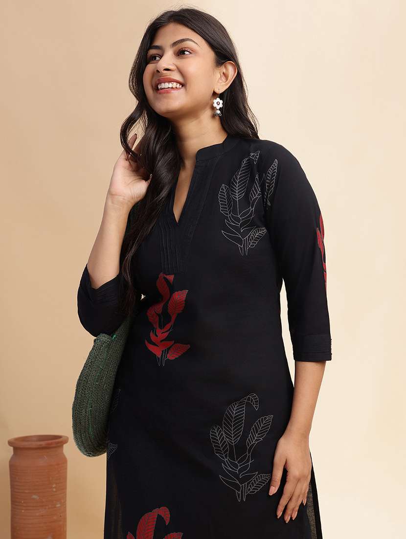 Women Printed Three Quarter Sleeve Kurta Palazzo Set - 21980045 -  Standard Image - 1