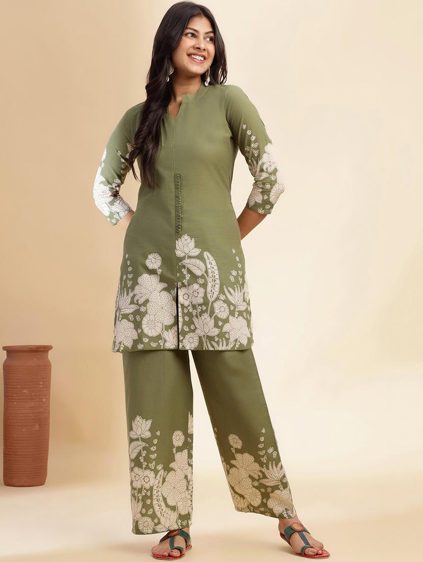 women printed three quarter sleeve ethnic co-ord set - 21980067 -  Standard Image - 1