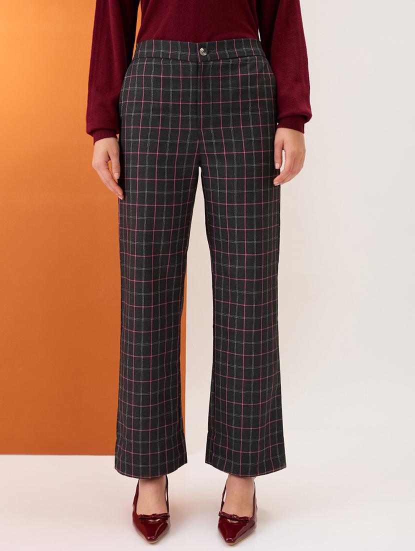 women black checkered mid-rise elasticated back straight fit formal trousers - 21980149 - Zoom Image - 0