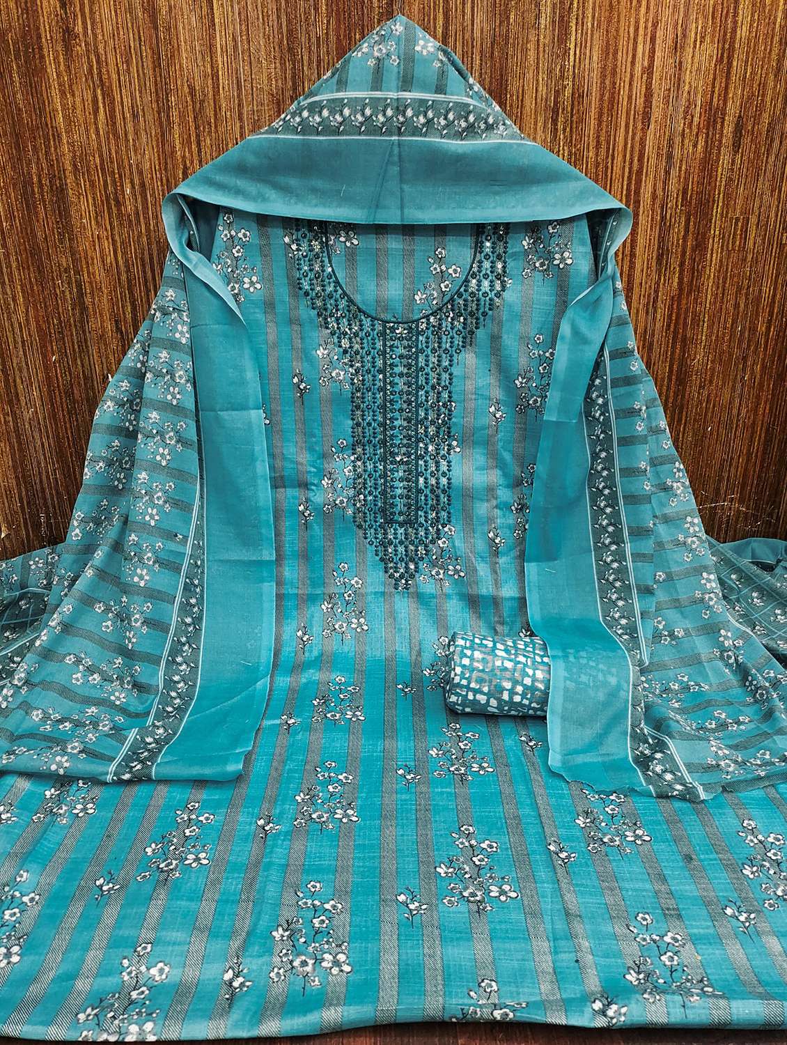 women floral embroidered unstitched suit set