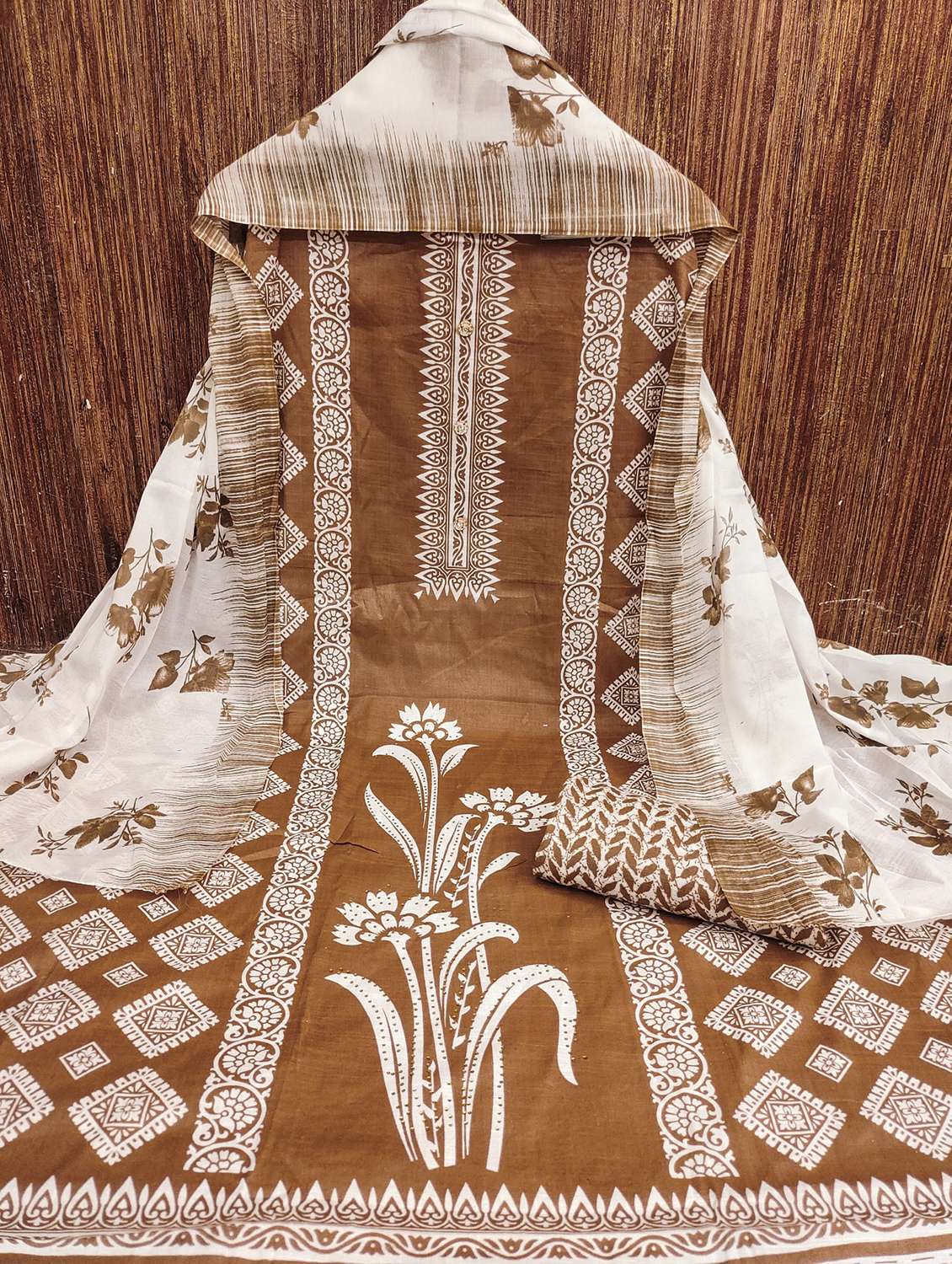 women printed embellished unstitched suit set