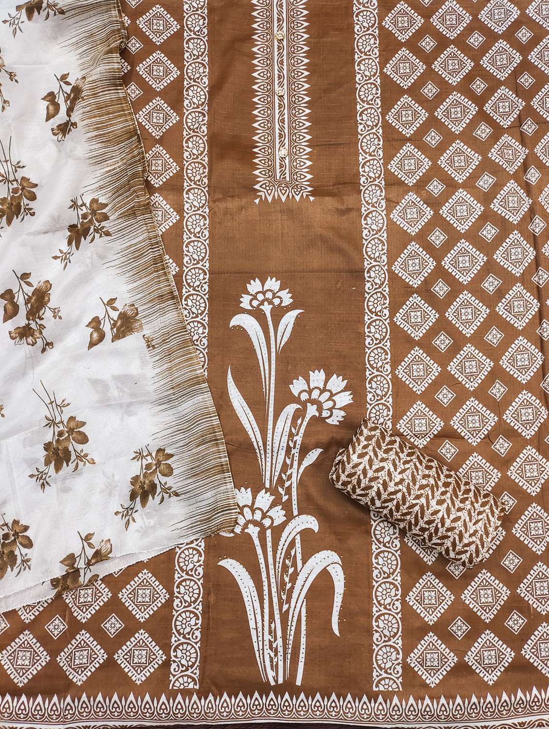 women printed embellished unstitched suit set - 21980252 -  Standard Image - 1