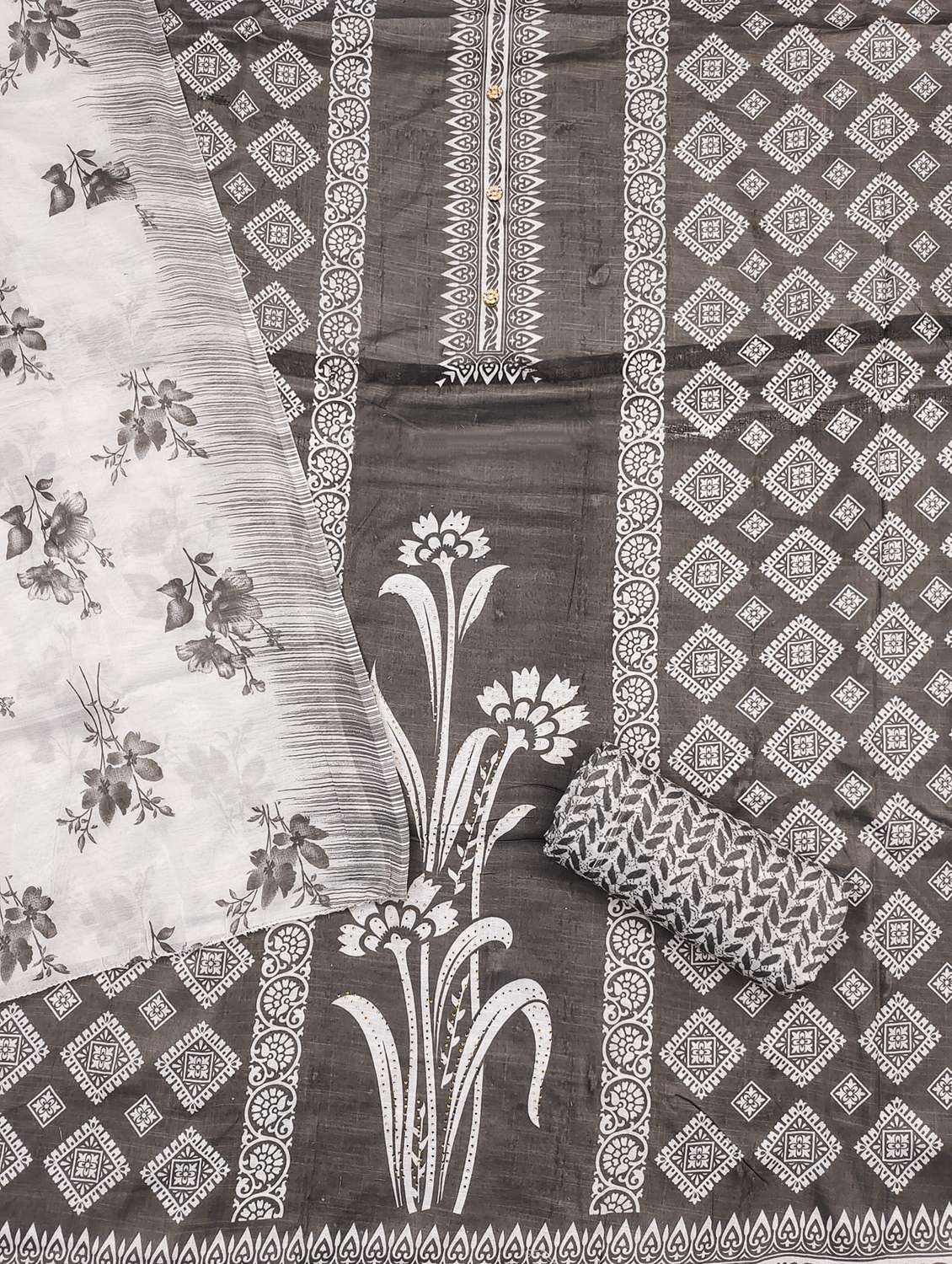 women printed embellished unstitched suit set - 21980253 -  Standard Image - 1