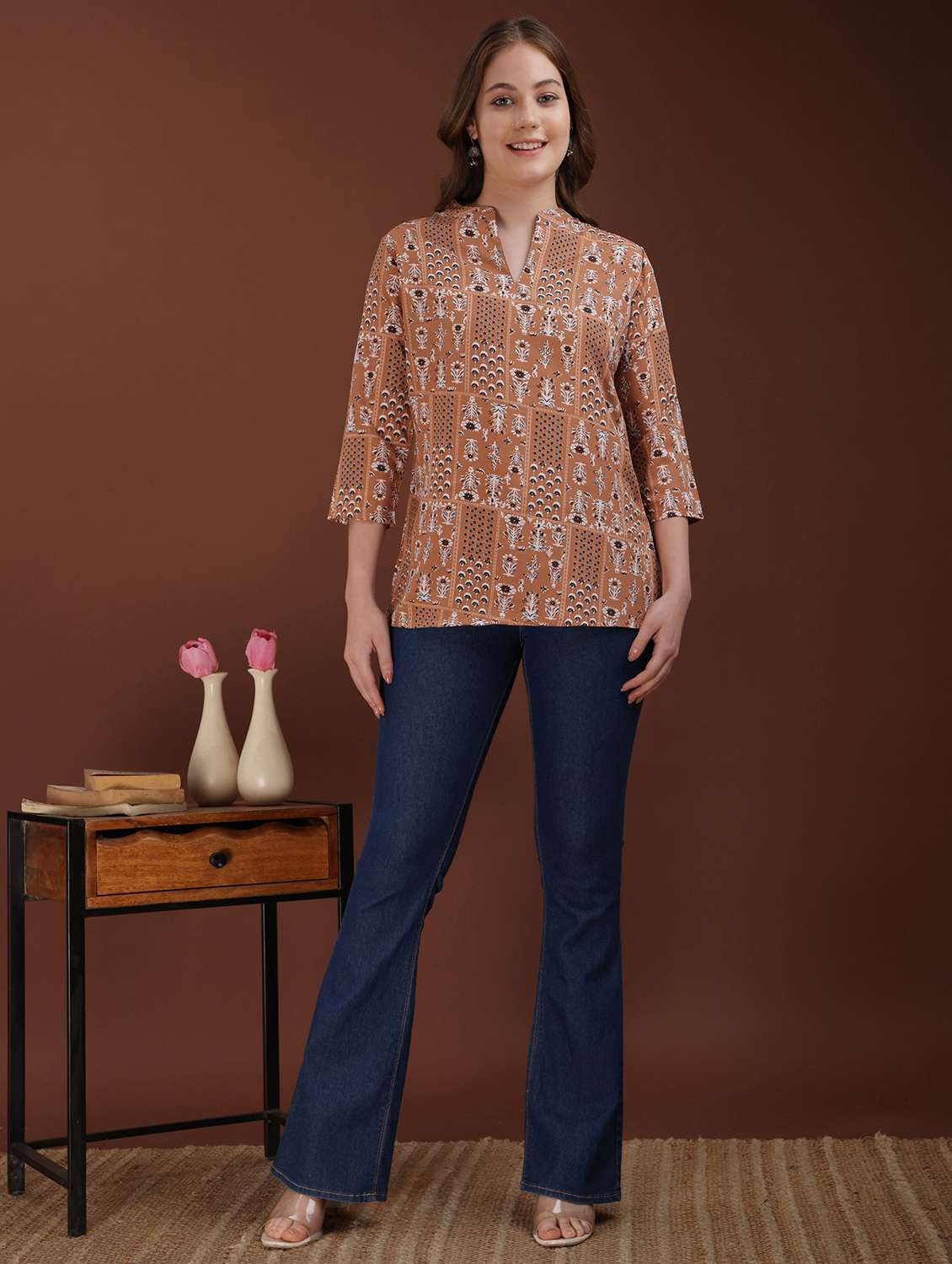 women printed three quarter sleeve straight kurti - 21980356 - Standard Image - 4