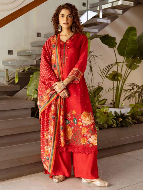 women three quarter sleeve kurta palazzo with dupatta set - 21980370 - Standard Image - 0