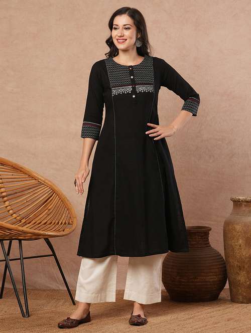 women black printed a-line kurta with pocket - 21980940 -  Standard Image - 0