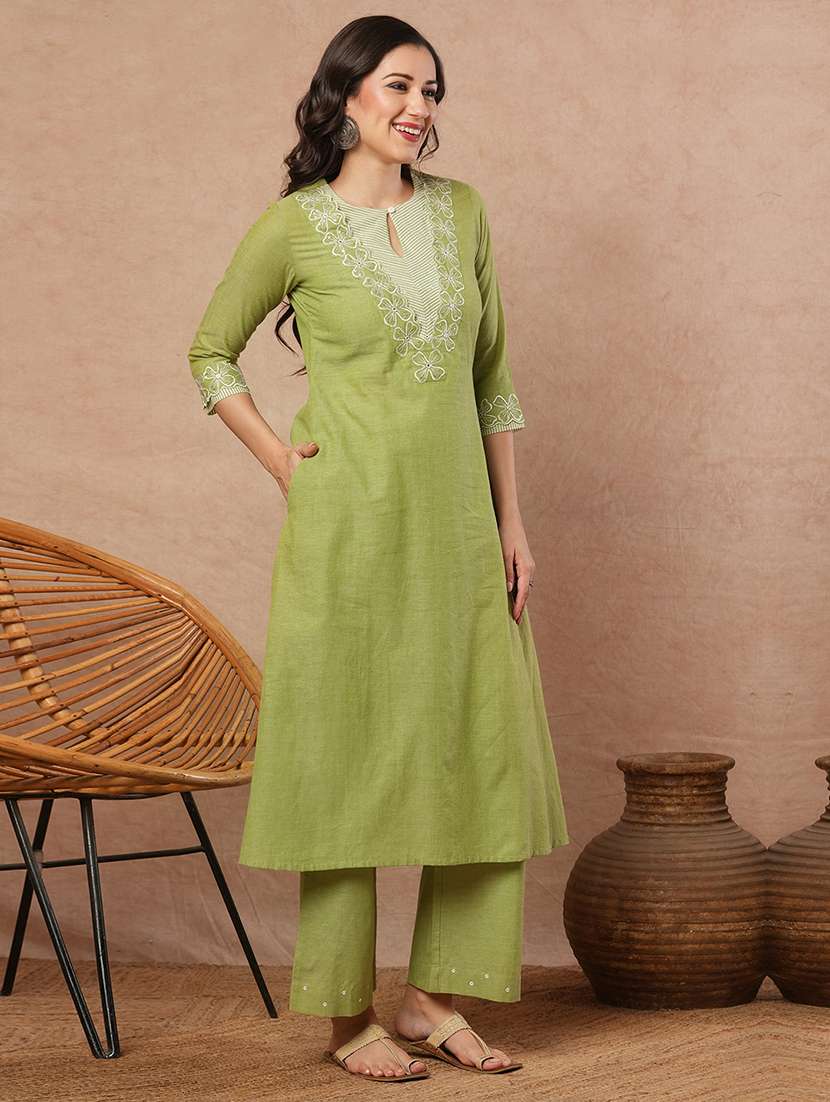 women embroidered kurta and palazzo set - 21980945 -  Standard Image - 1