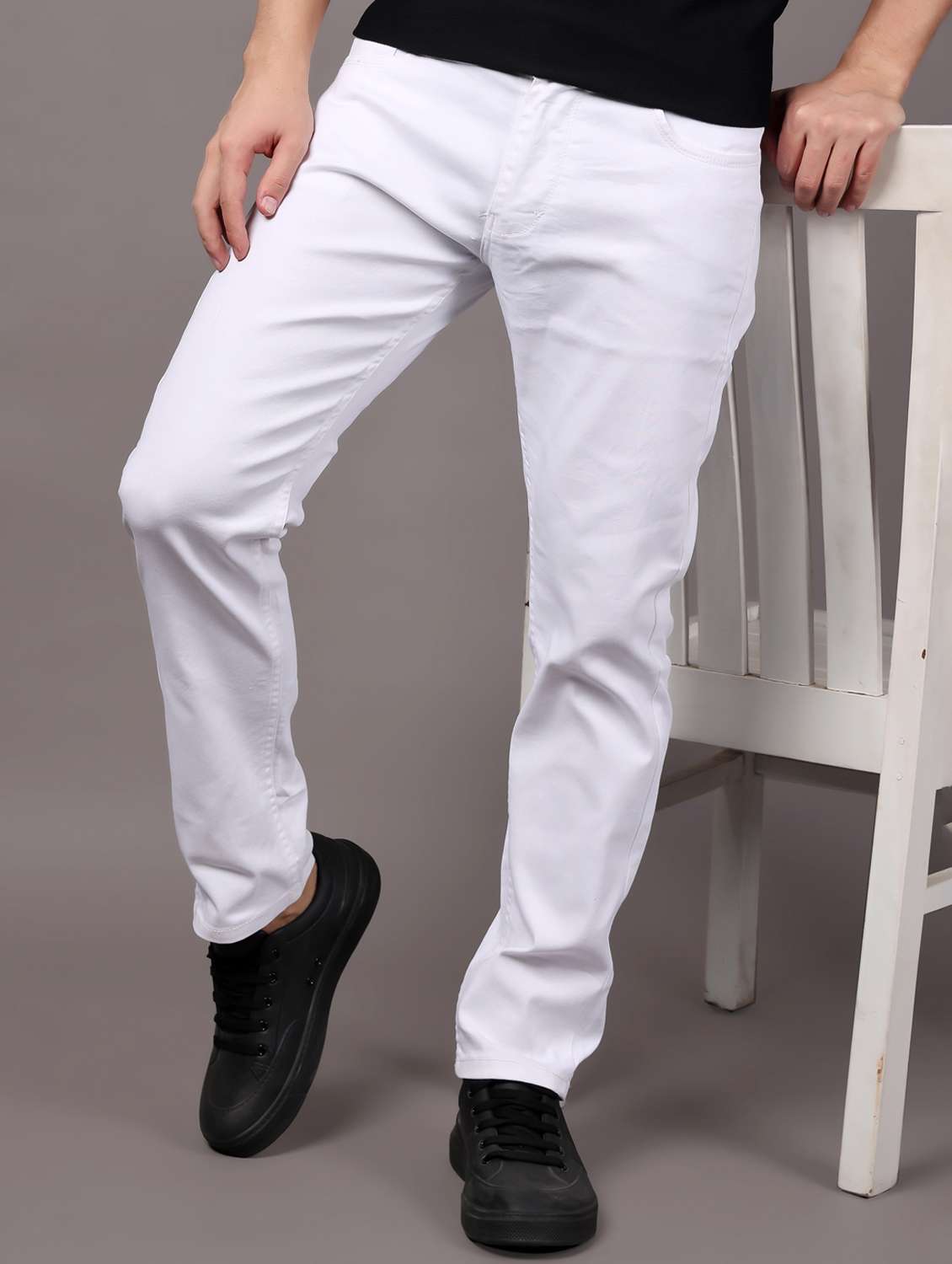 men solid mid rise straight fit jean