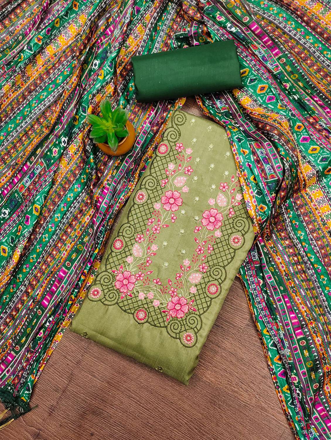 women solid with work embroidered unstitched suit set - 21981006 -  Standard Image - 1