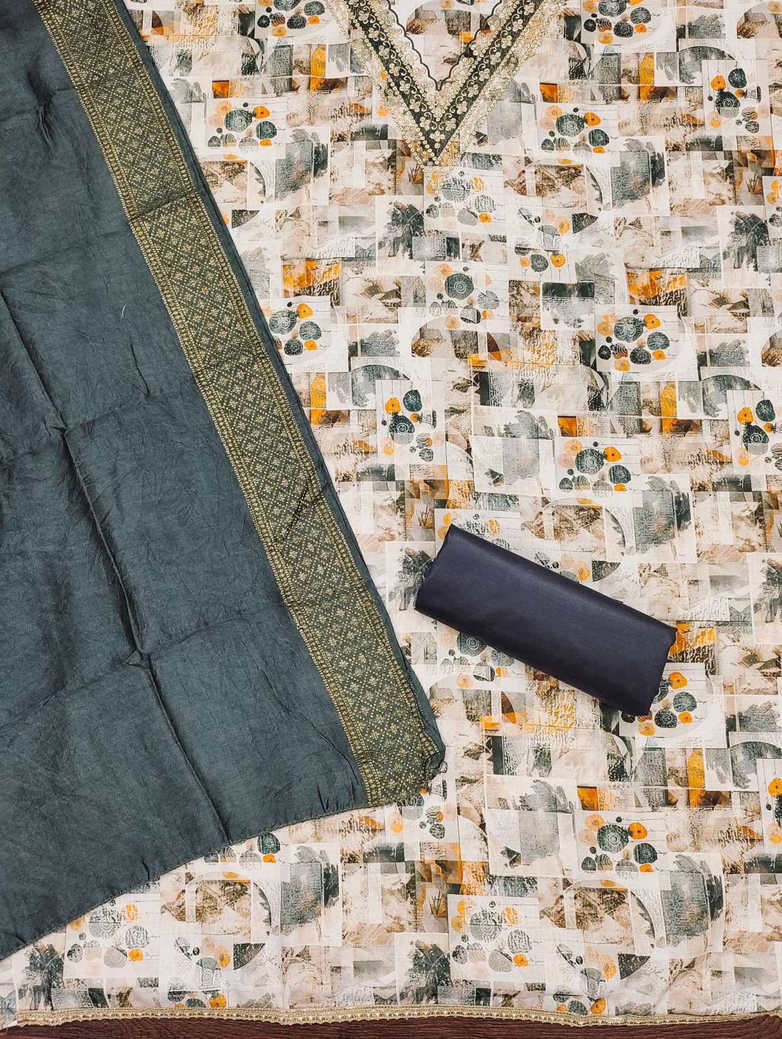 women printed embroidered unstitched suit set - 21981010 -  Standard Image - 1