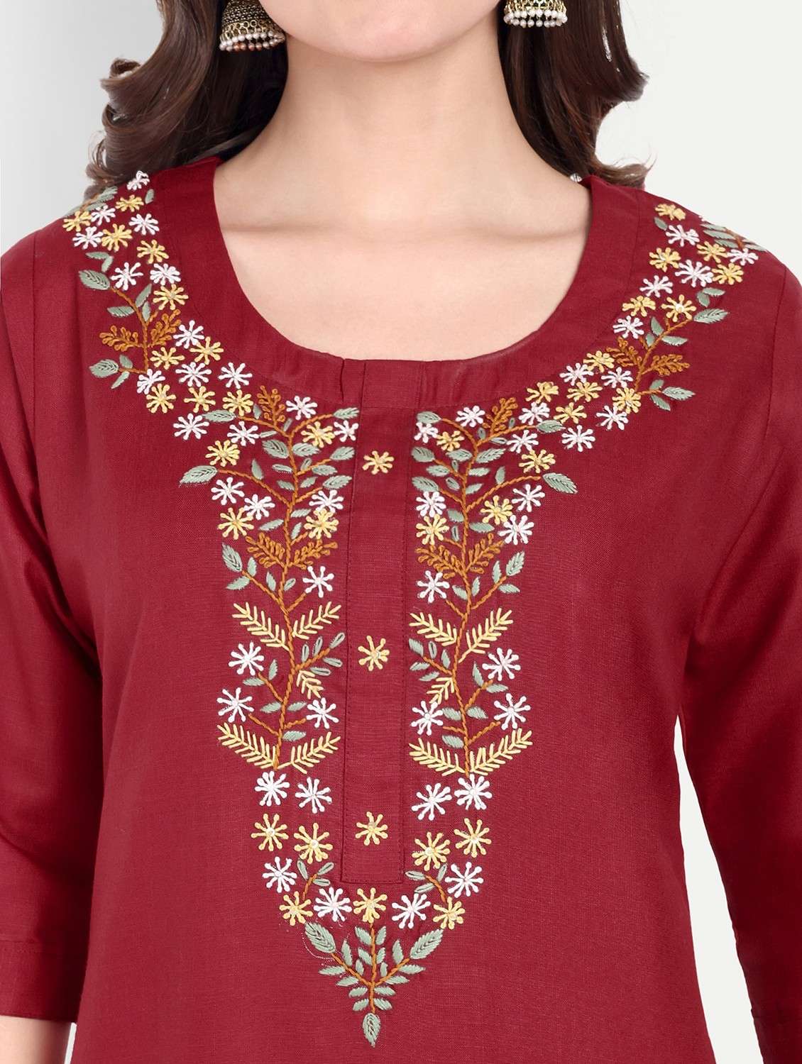 women embroidered three quarter sleeve kurta - 21981040 - Standard Image - 4
