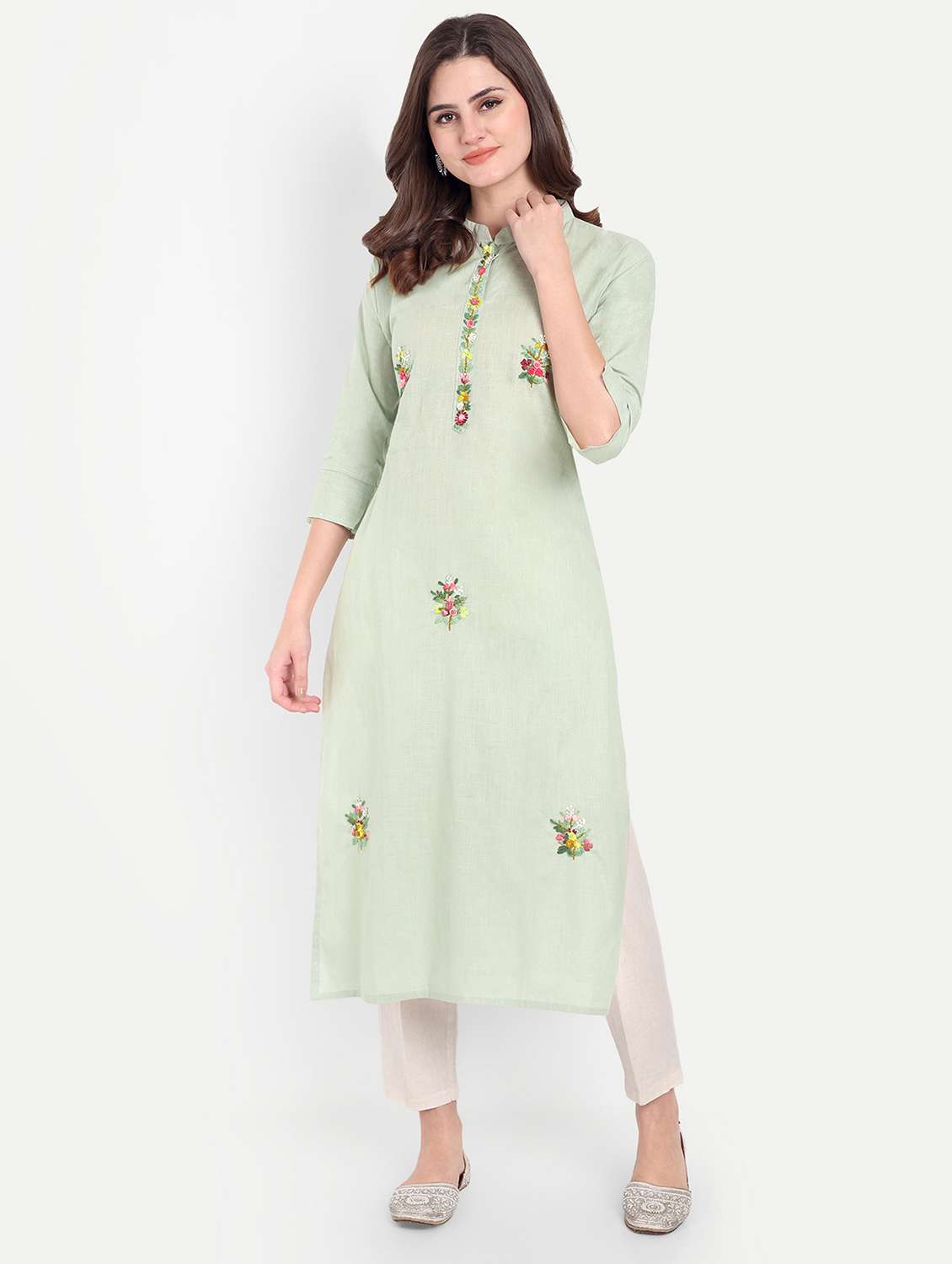 women embroidered three quarter sleeve kurta