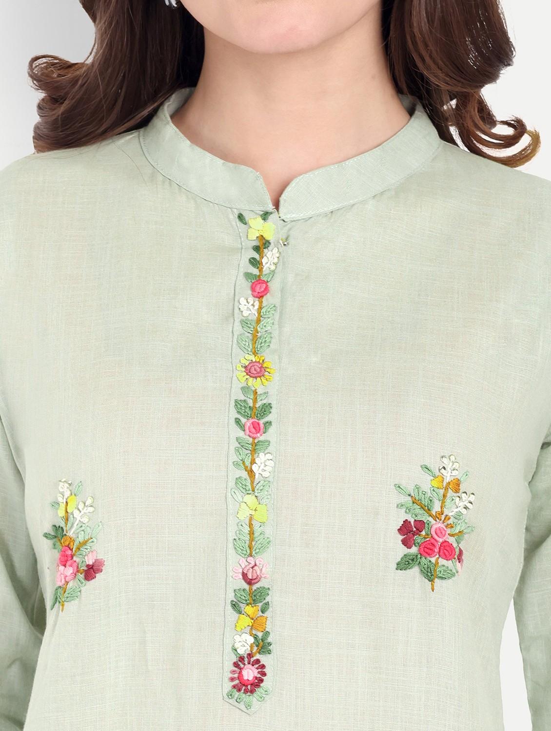 women embroidered three quarter sleeve kurta - 21981042 - Standard Image - 4
