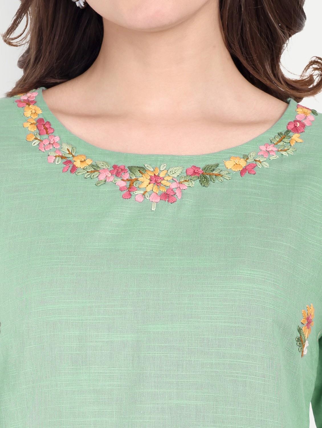 women embroidered three quarter sleeve kurta - 21981043 - Standard Image - 4