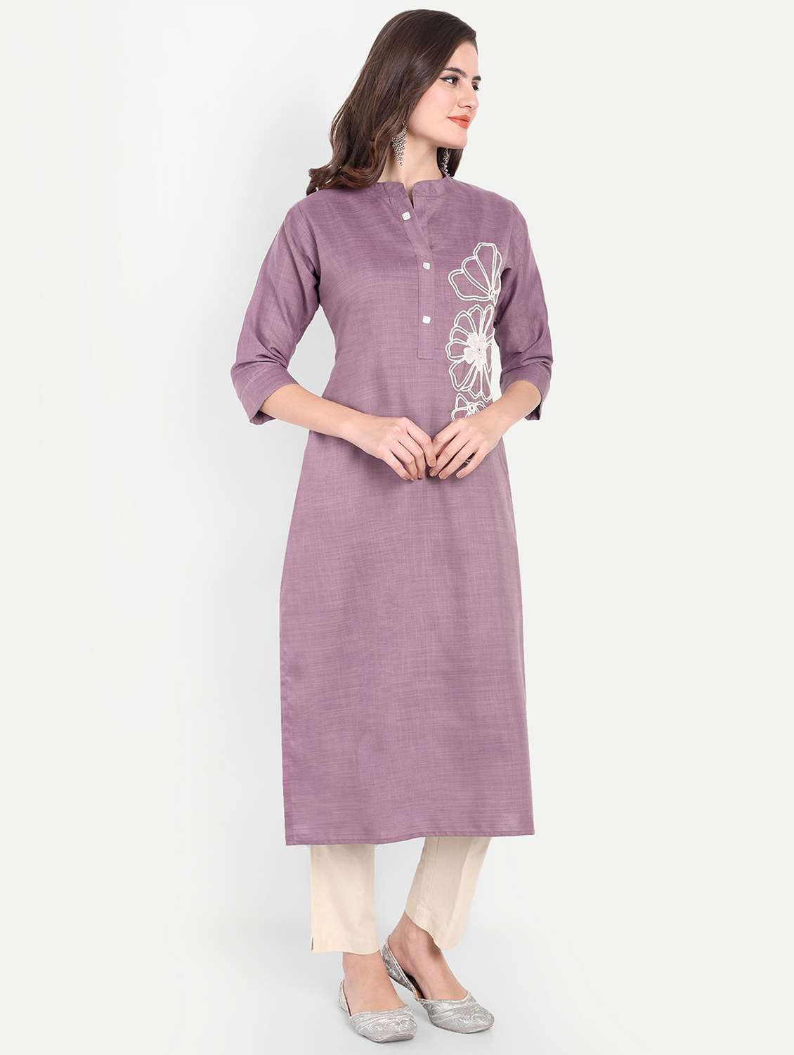 women embroidered three quarter sleeve kurta - 21981046 -  Standard Image - 1