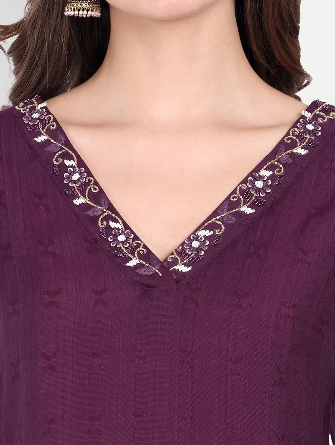women self designed three quarter sleeve kurta - 21981049 - Standard Image - 4