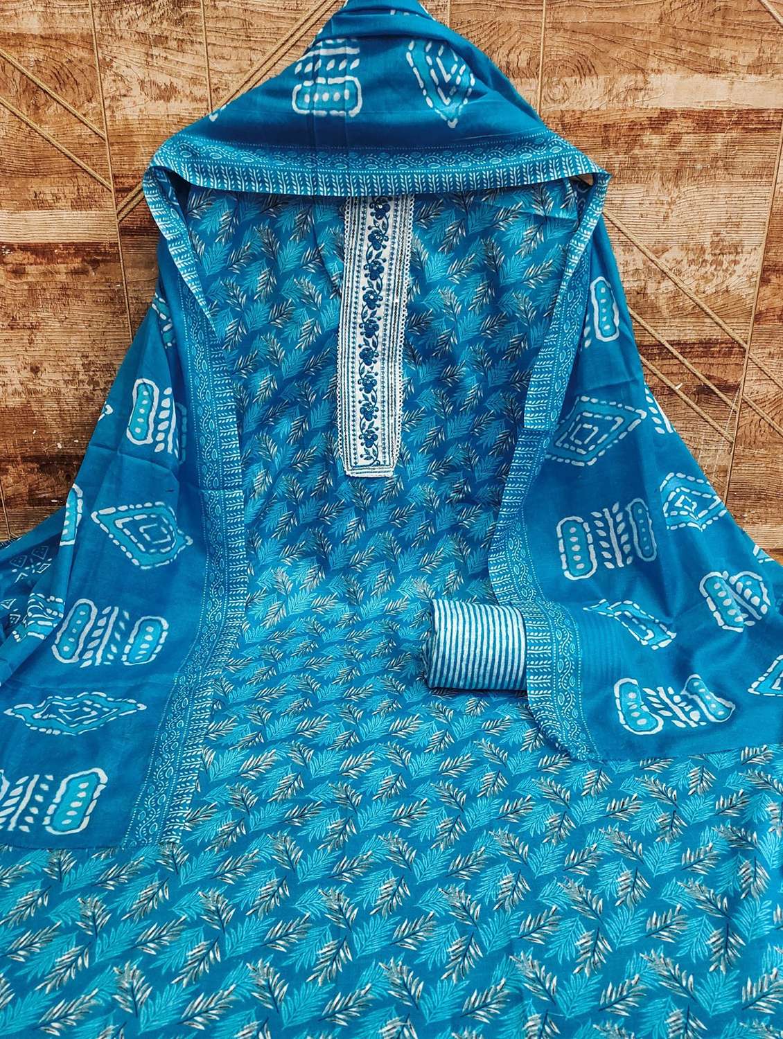 women printed with embroidered work unstitched suit set - 21981261 -  Standard Image - 1